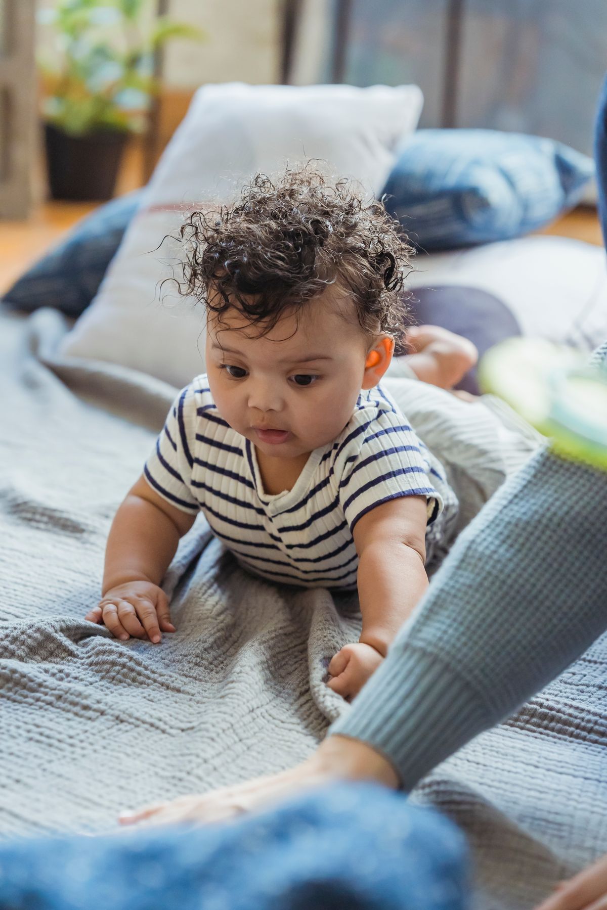 Infant Curriculum – Newborn to 18 Months – Montessori program at Magical Star, Anaheim